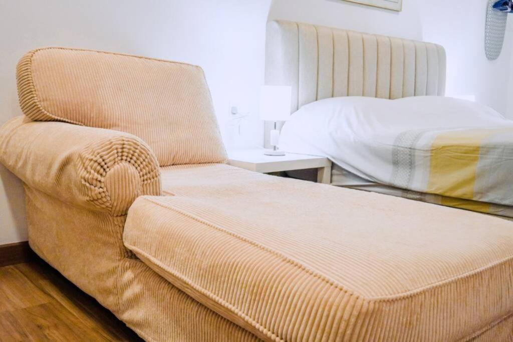 Apple Home 2 At Menara Simfoni, King Size Bed, Cheras, Nexflix, Wifi, Parking Сери-Кембанган Экстерьер фото