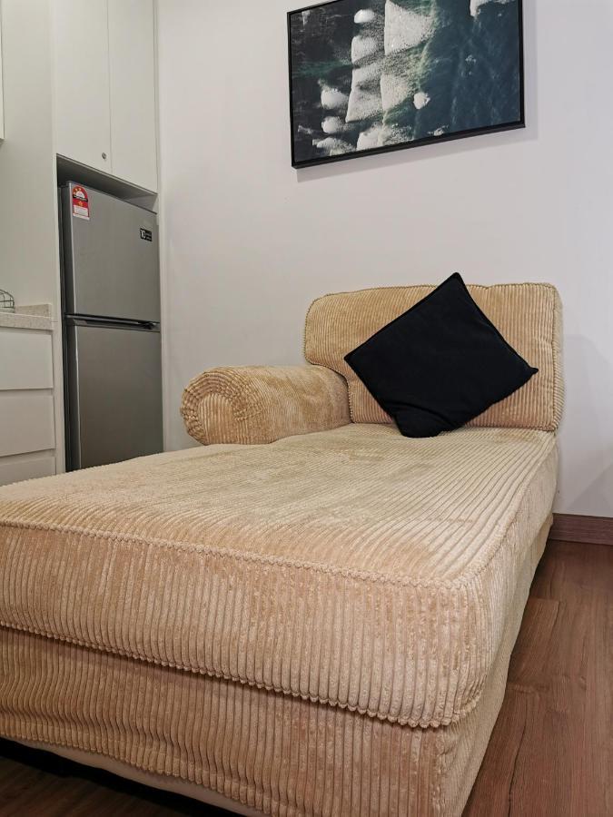 Apple Home 2 At Menara Simfoni, King Size Bed, Cheras, Nexflix, Wifi, Parking Сери-Кембанган Экстерьер фото
