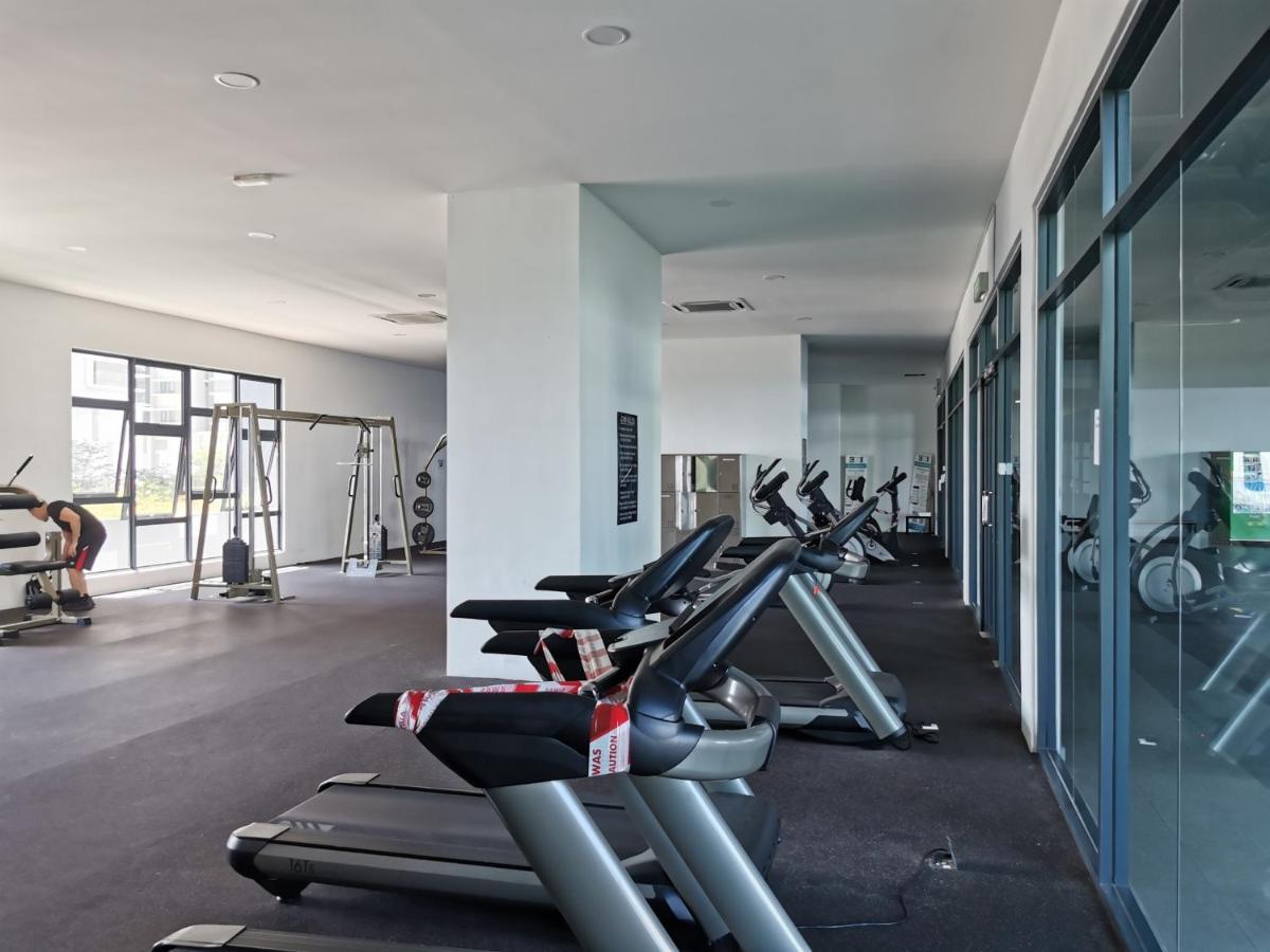 Apple Home 2 At Menara Simfoni, King Size Bed, Cheras, Nexflix, Wifi, Parking Сери-Кембанган Экстерьер фото