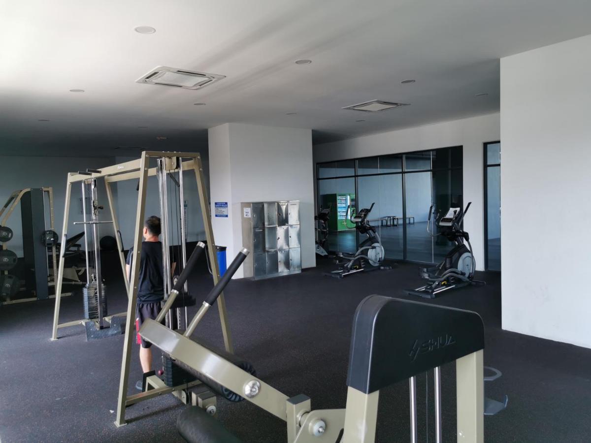Apple Home 2 At Menara Simfoni, King Size Bed, Cheras, Nexflix, Wifi, Parking Сери-Кембанган Экстерьер фото